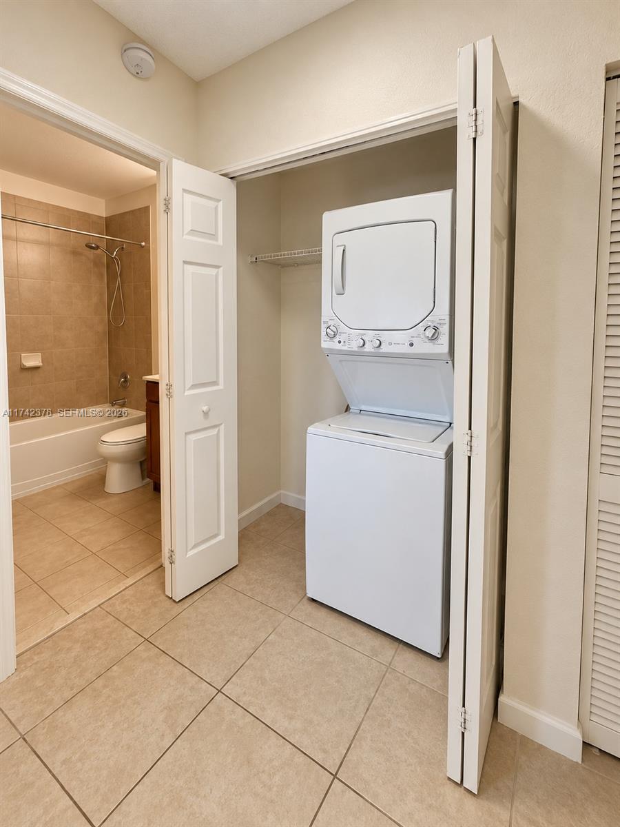 22441 Sw 88th Place 301-5 Property Photo 15