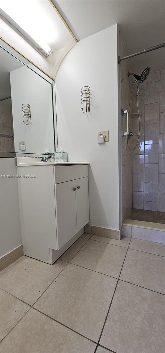 9380 Sunrise Lakes Boulevard 103 Property Photo 16