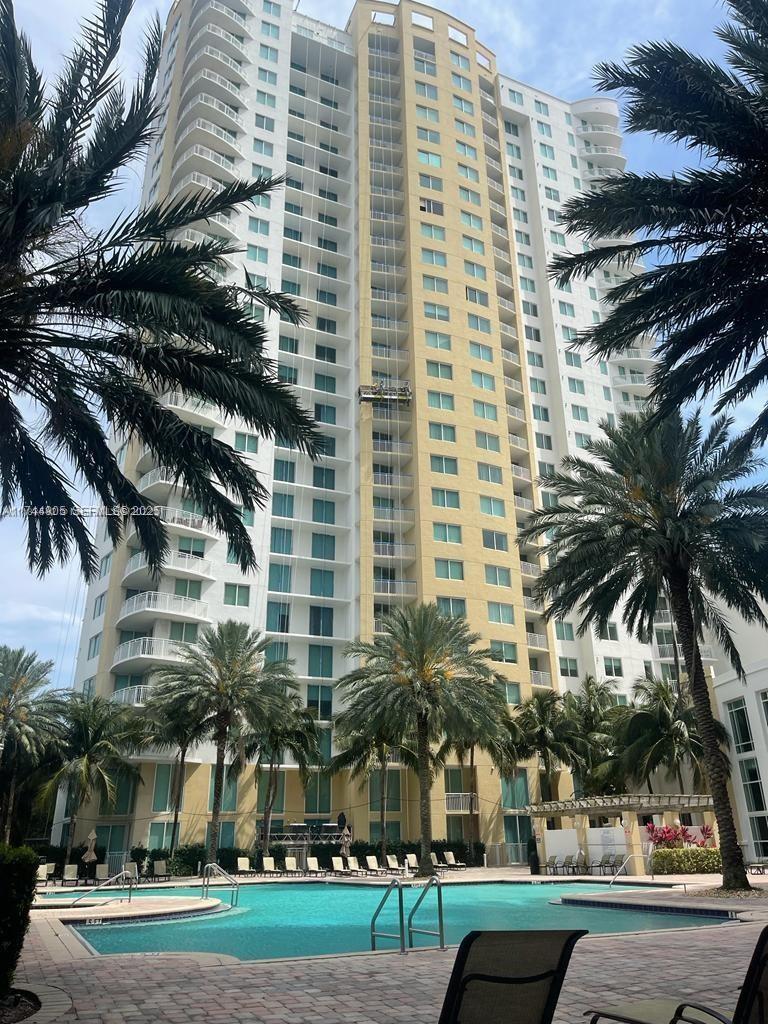 1755 E Hallandale Beach Boulevard Mez7e Property Photo 7