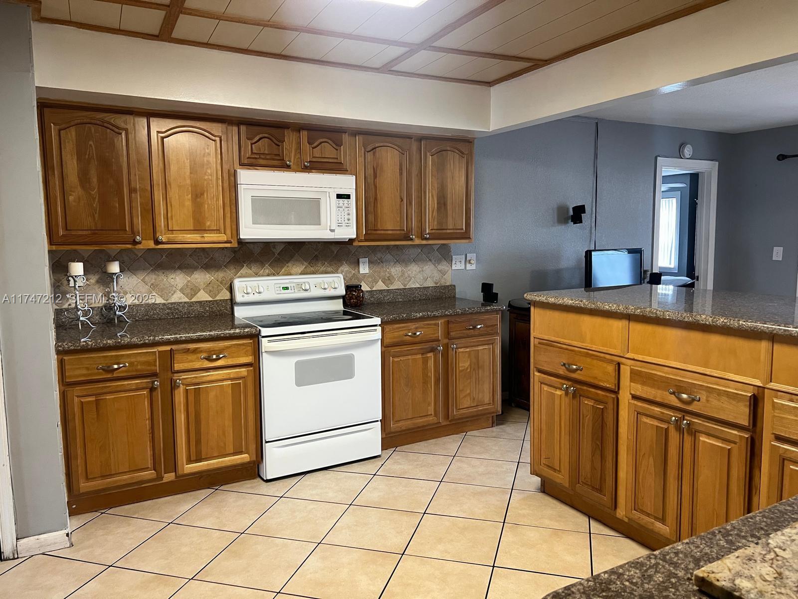 3057 Coral Springs Drive 102 Property Photo 1