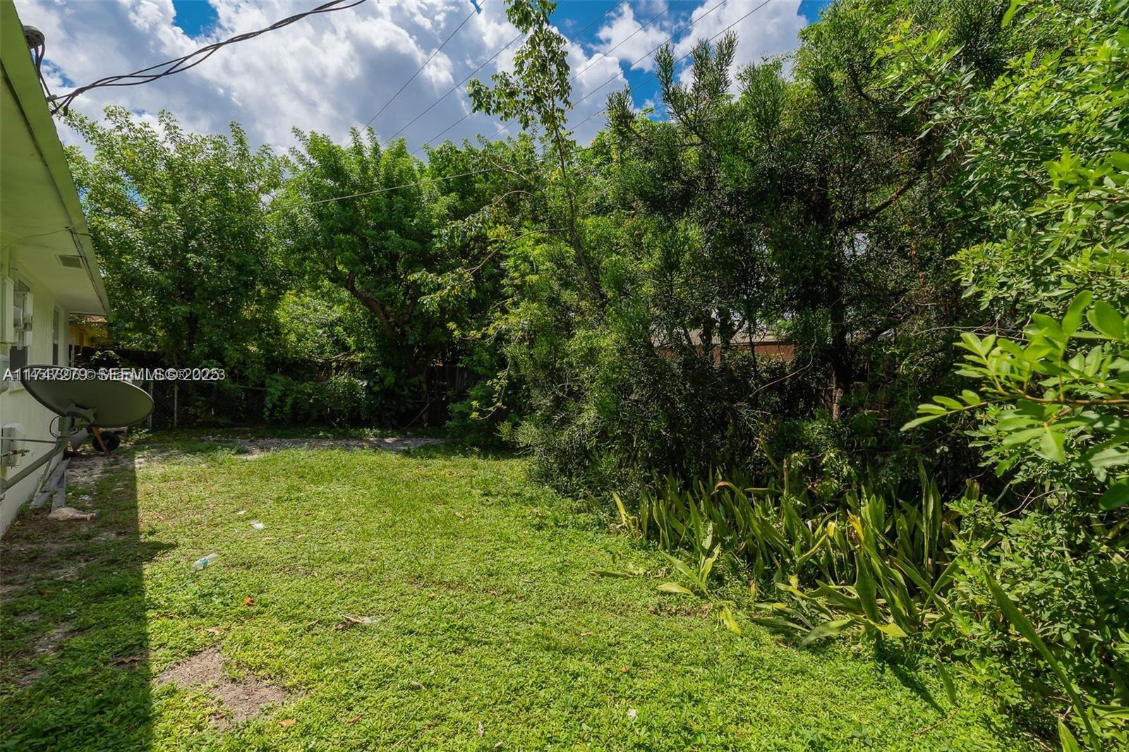 1539 Nw 8th Avenue Property Photo 4