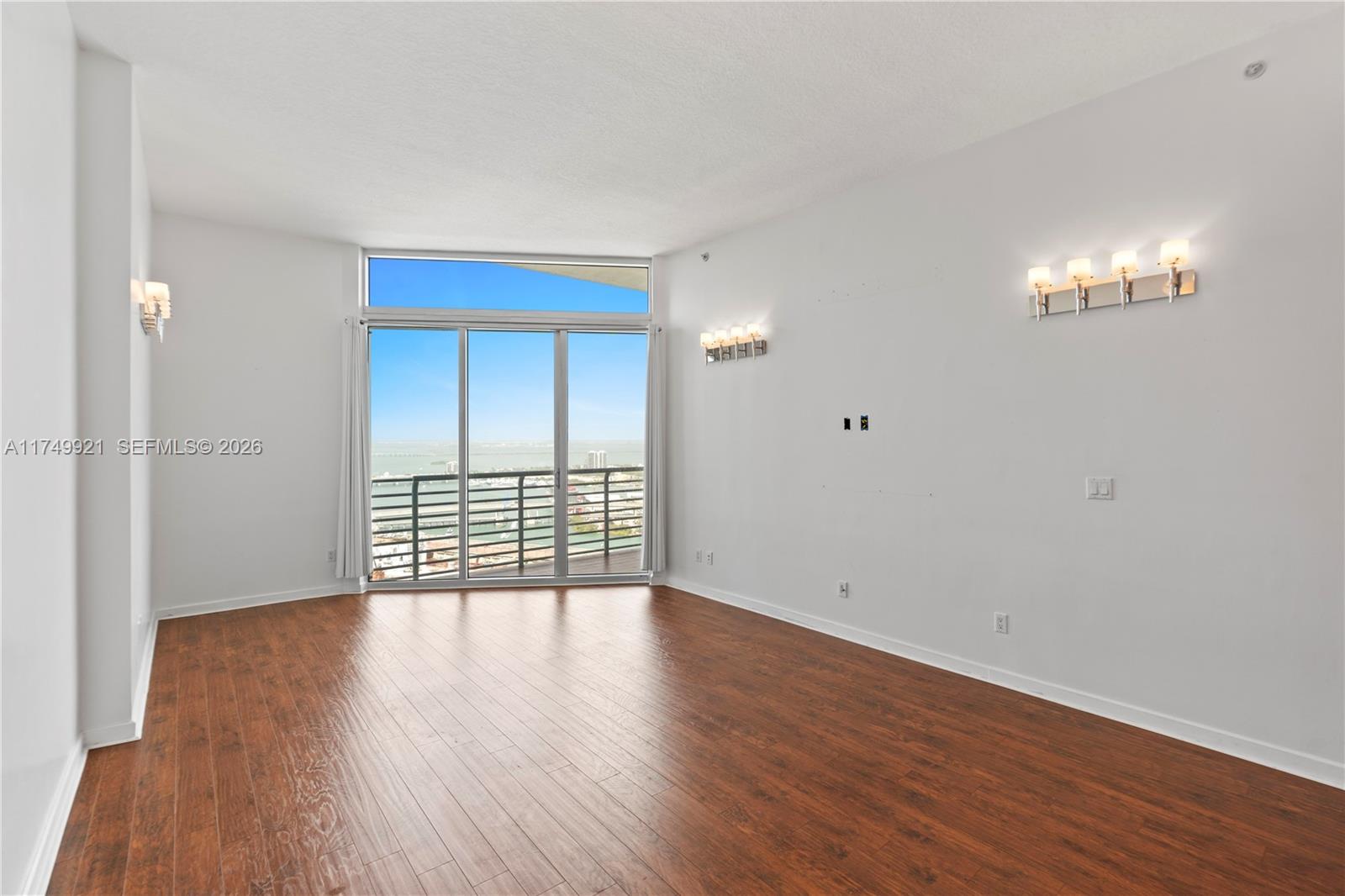 335 S Biscayne Boulevard Uph02 Property Photo 8