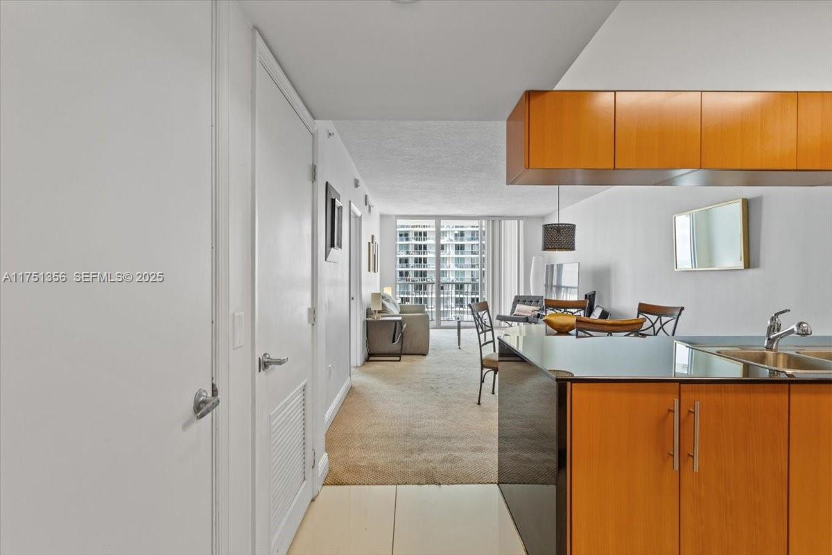 1750 N Bayshore Drive 4809 Property Photo 1