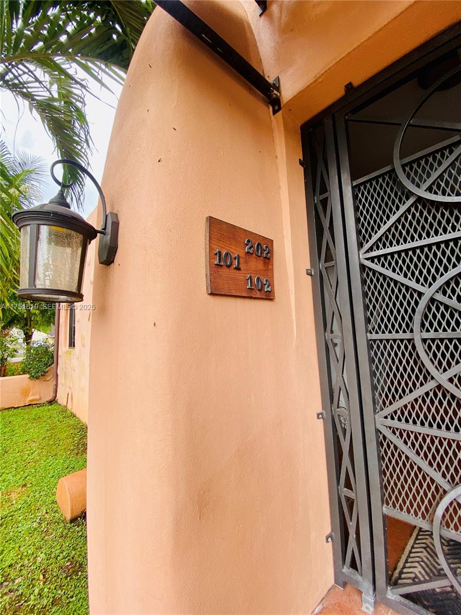 200 Azure Way Property Photo 14