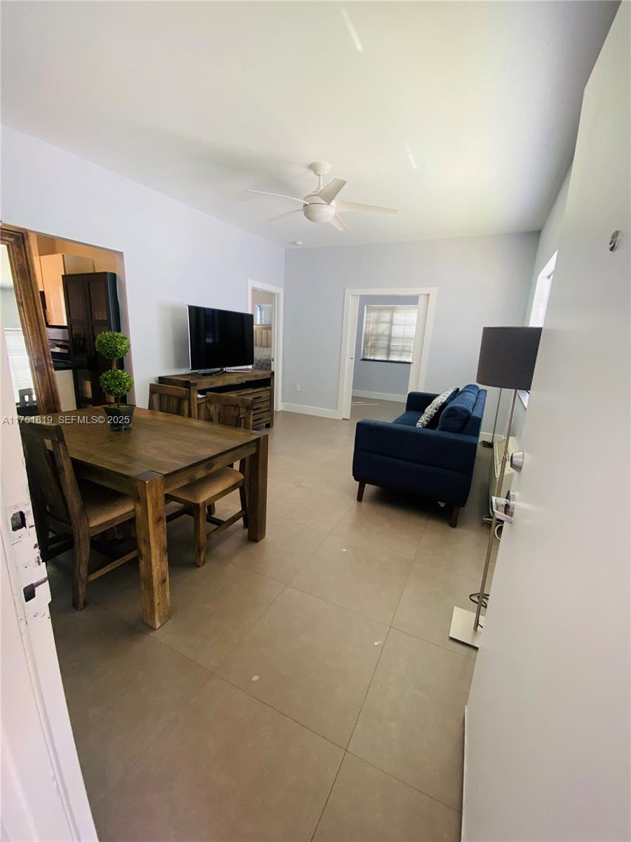 200 Azure Way Property Photo 43