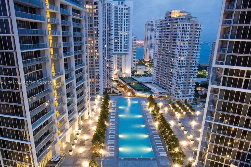 465 Brickell Avenue 2405 Property Photo 4