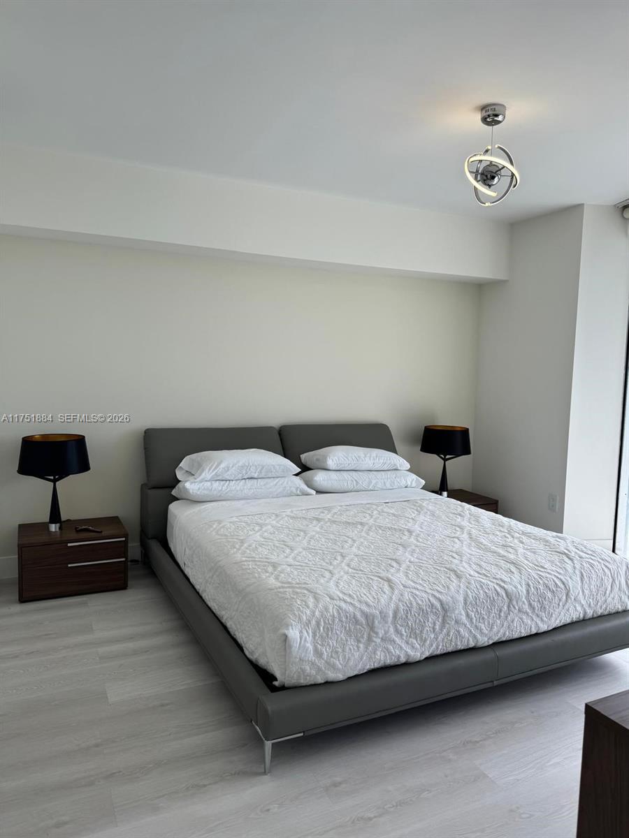 465 Brickell Avenue 2405 Property Photo 14