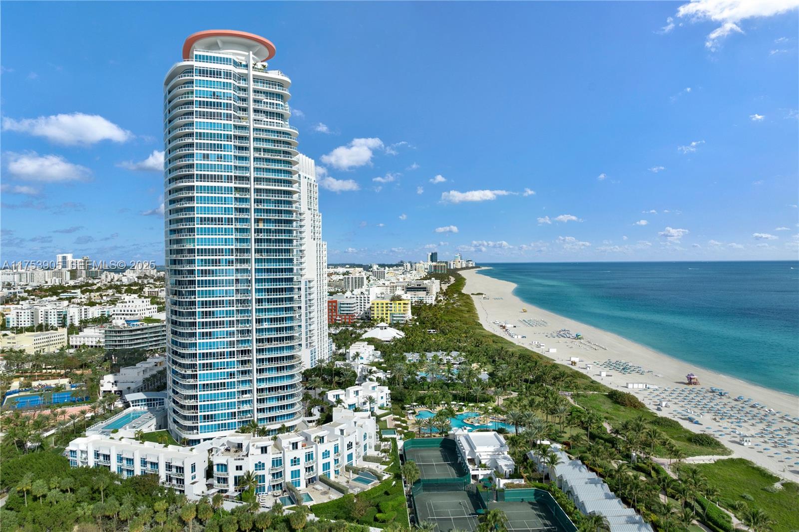100 S Pointe Drive 606 Property Photo 27