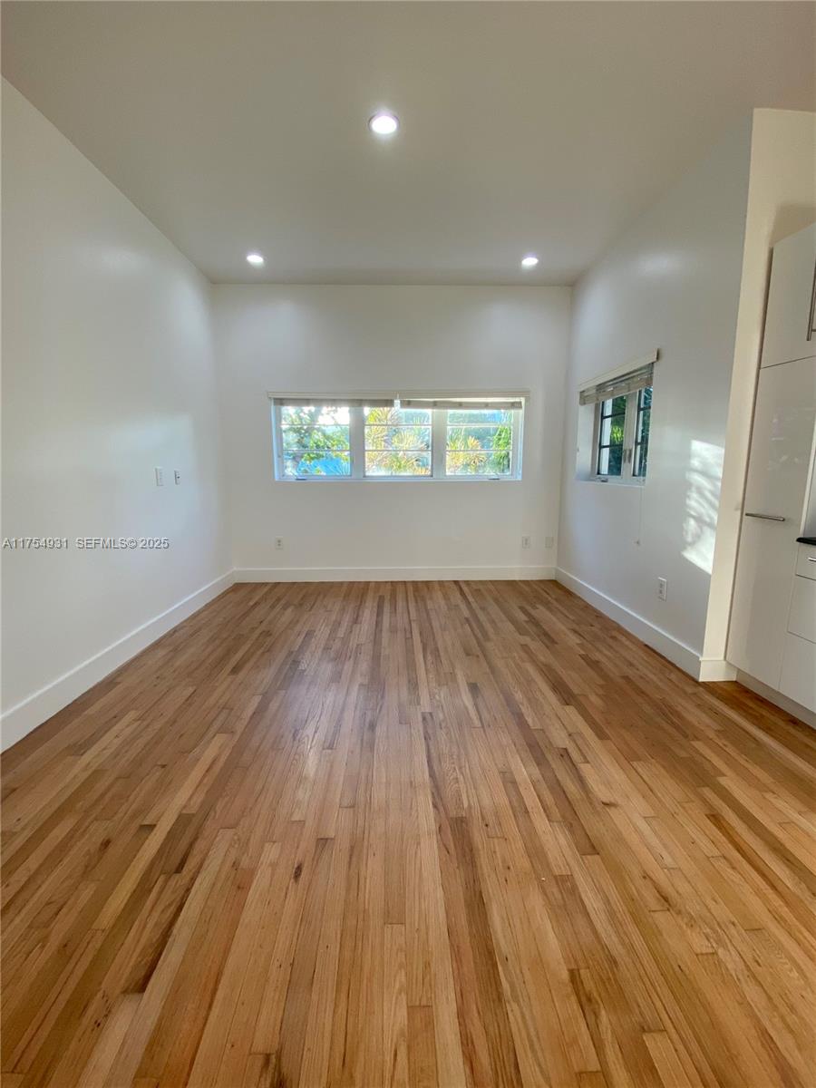 929 Michigan Avenue 5 Property Photo 22