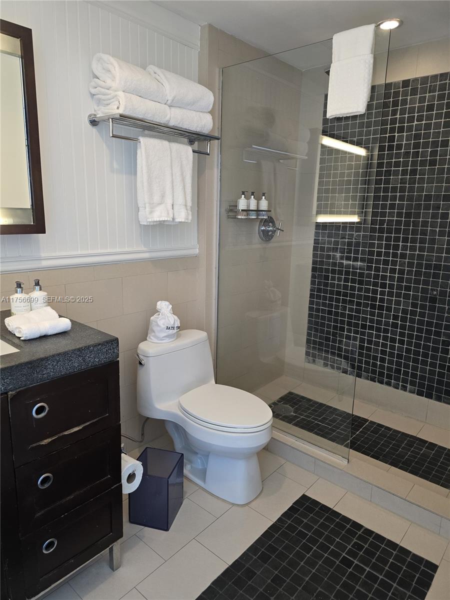17315 Collins Avenue 1402 Property Photo 27