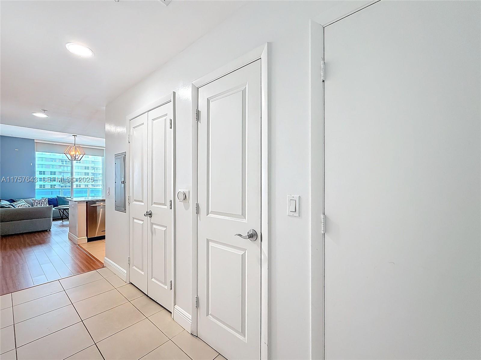1945 S Ocean Drive 605 Property Photo 21