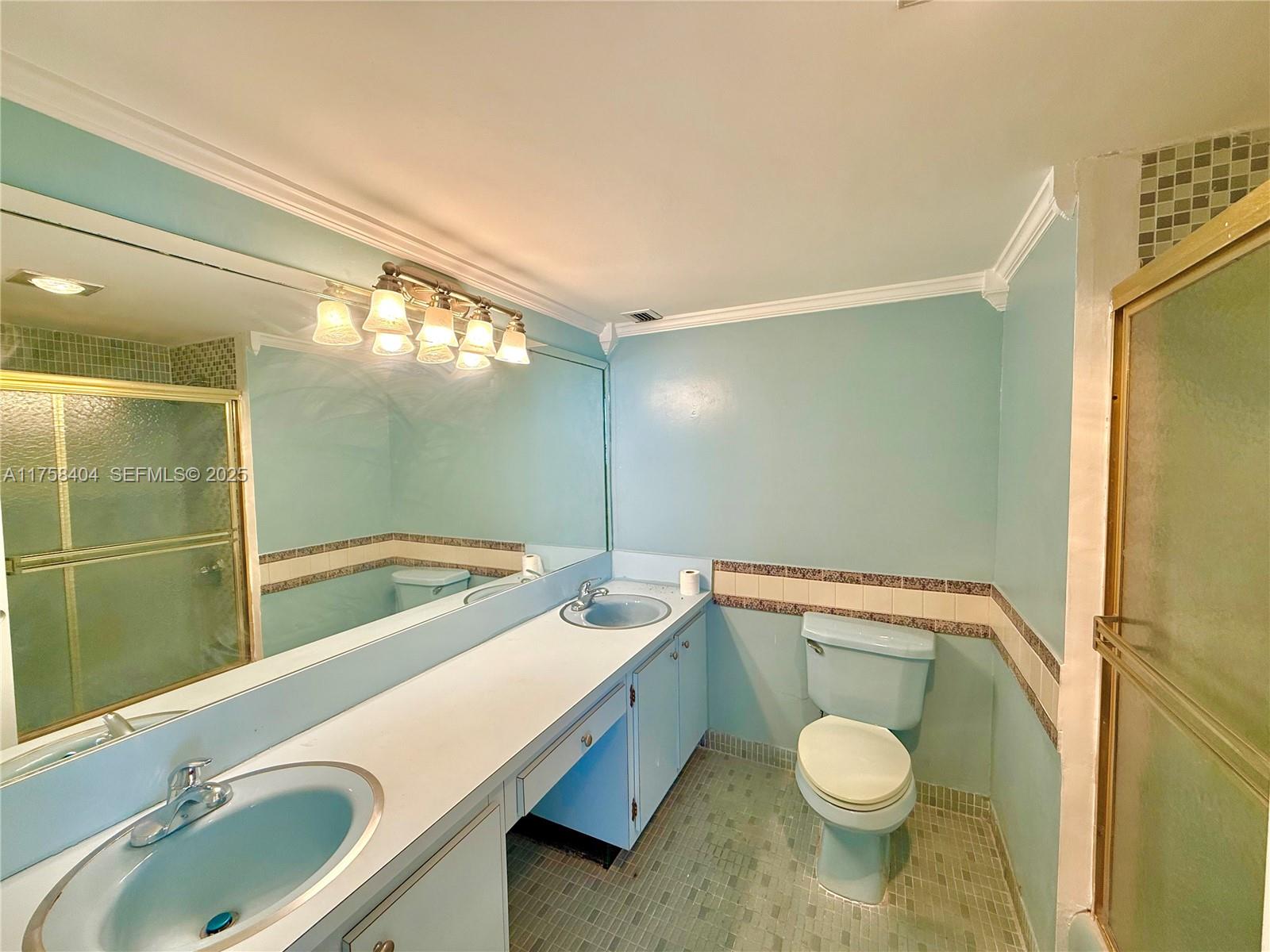 920 Ne 199th Street 4j Property Photo 17