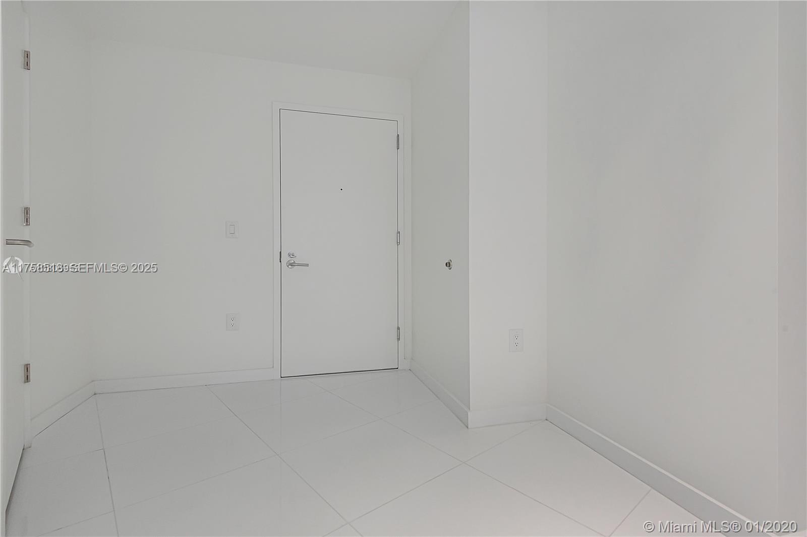 851 Ne 1st Avenue 2600 Property Photo 15