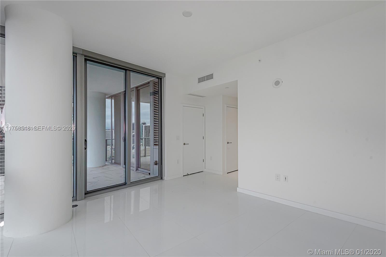 851 Ne 1st Avenue 2600 Property Photo 19