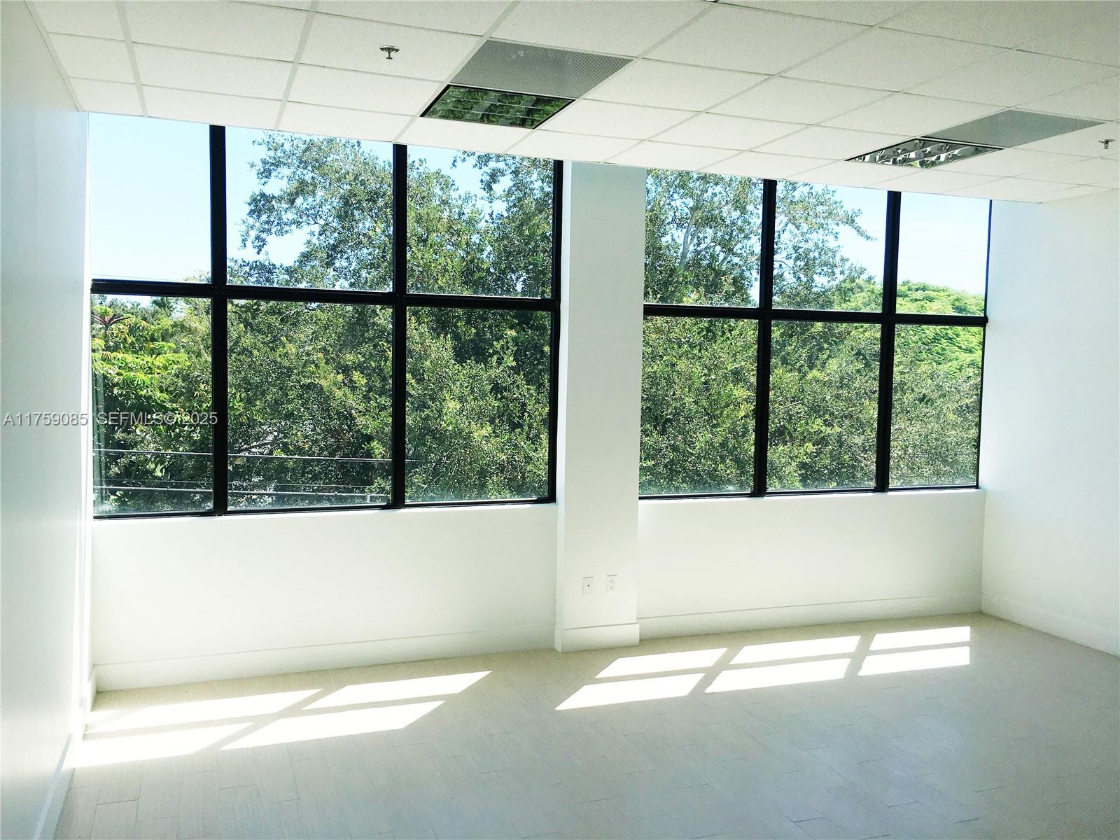 A11759085 Property Photo 3
