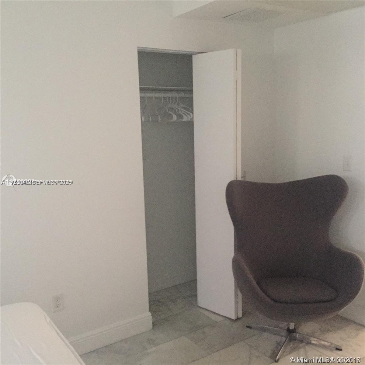 918 Jefferson Avenue 2 Property Photo 6