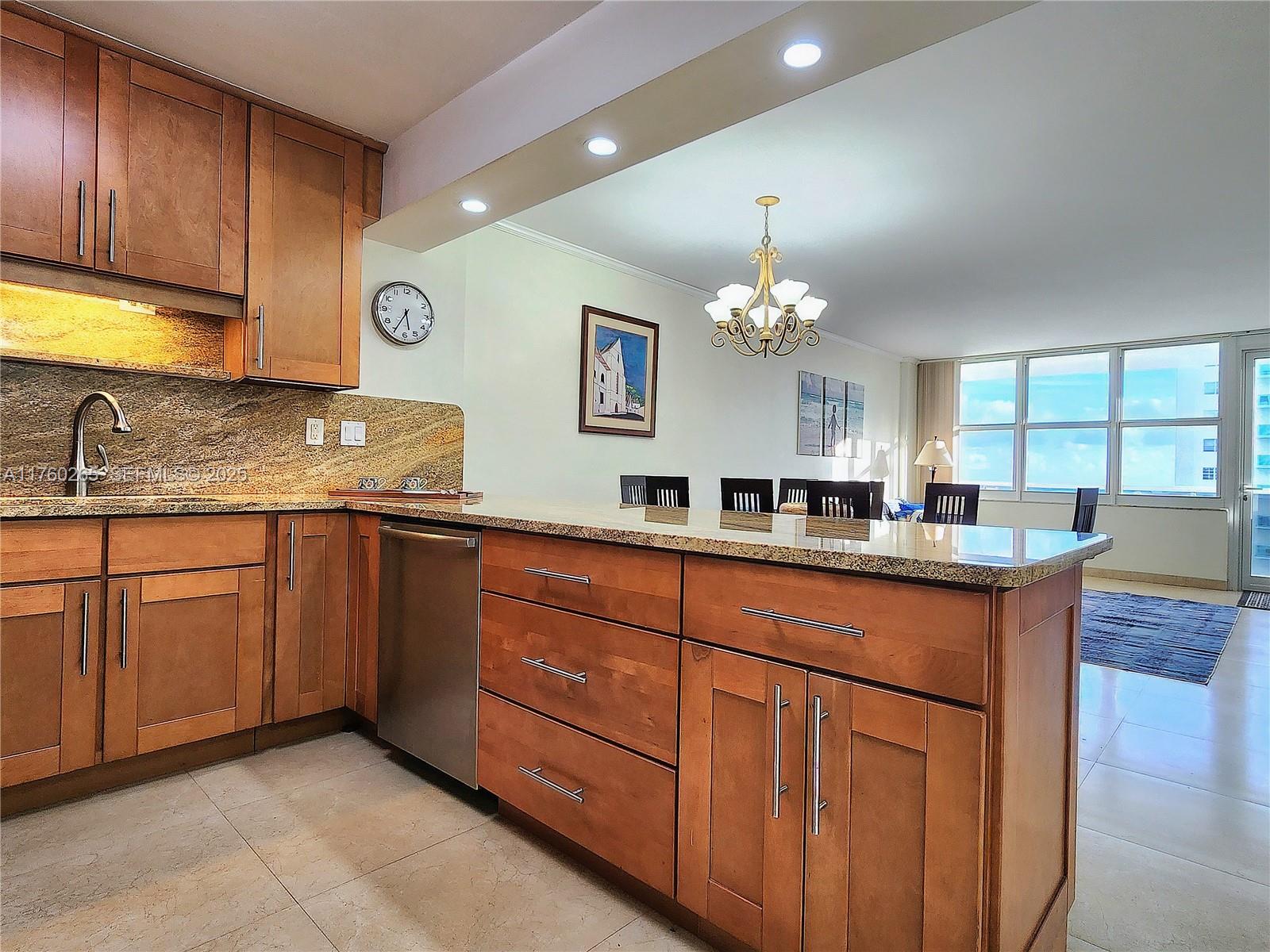 3725 S Ocean Drive 1008 Property Photo 6