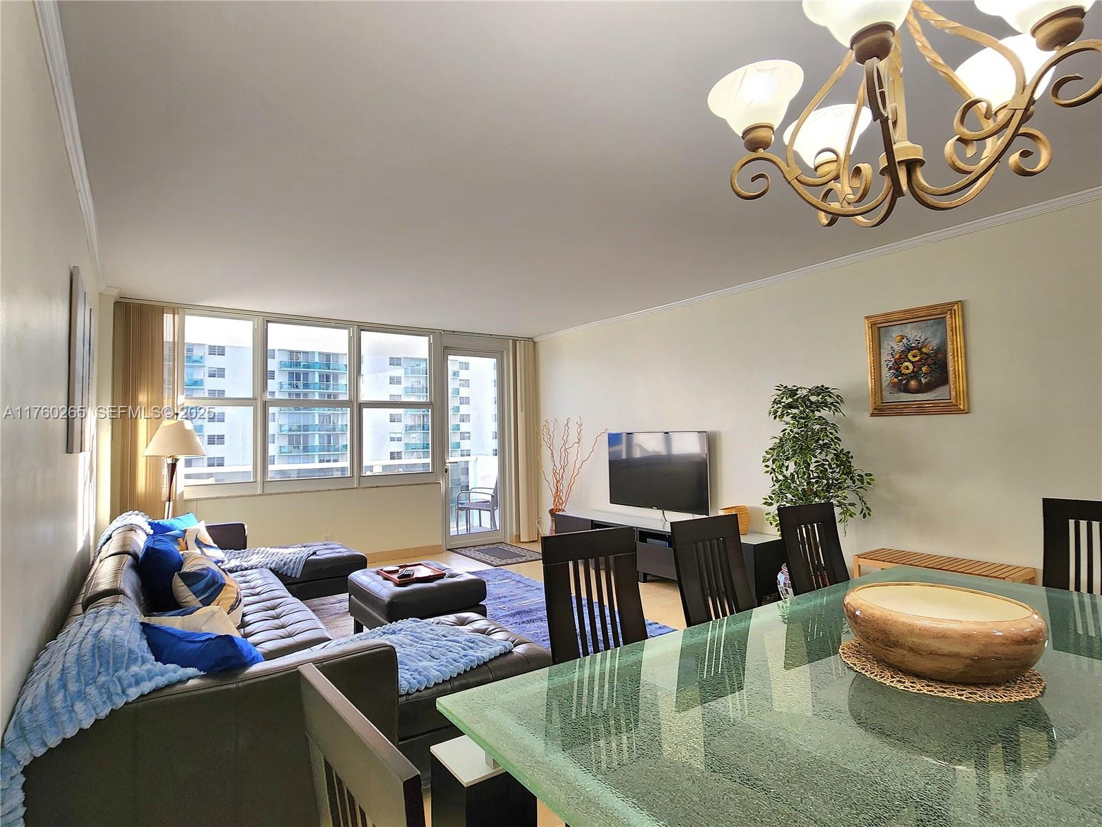 3725 S Ocean Drive 1008 Property Photo 10