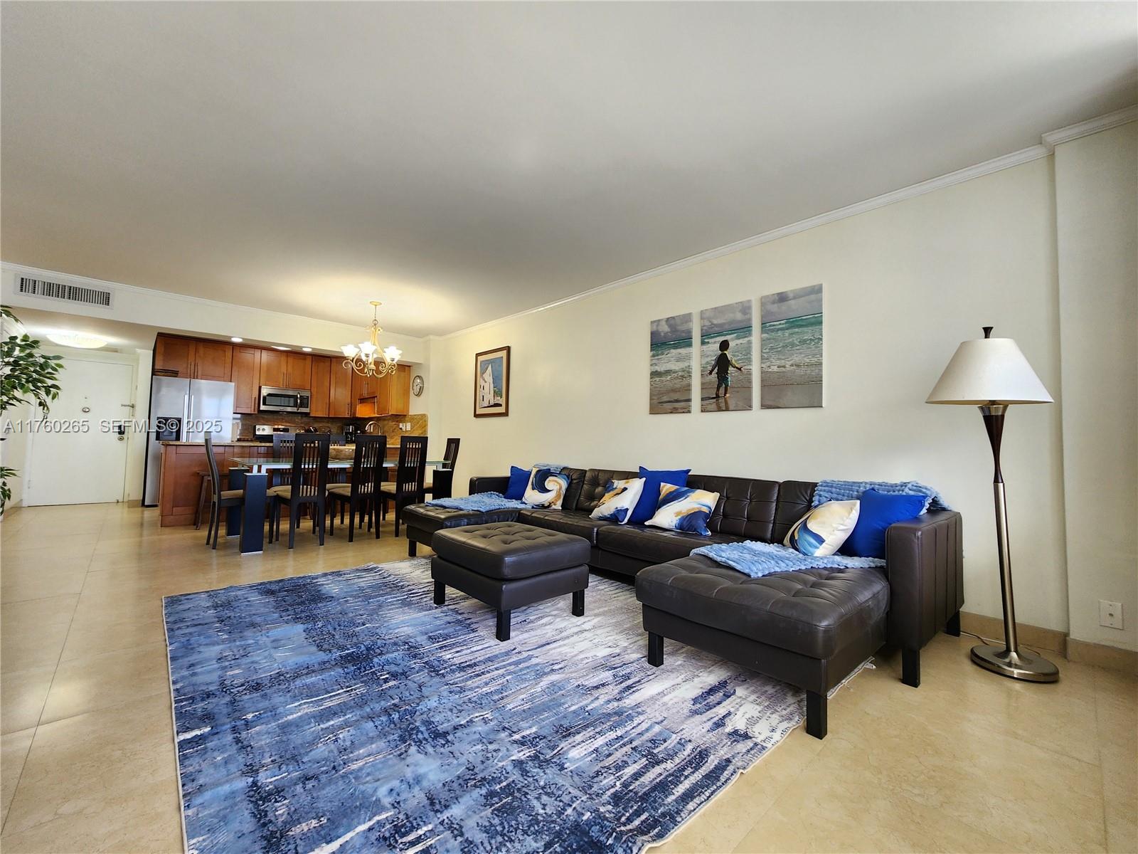 3725 S Ocean Drive 1008 Property Photo 12