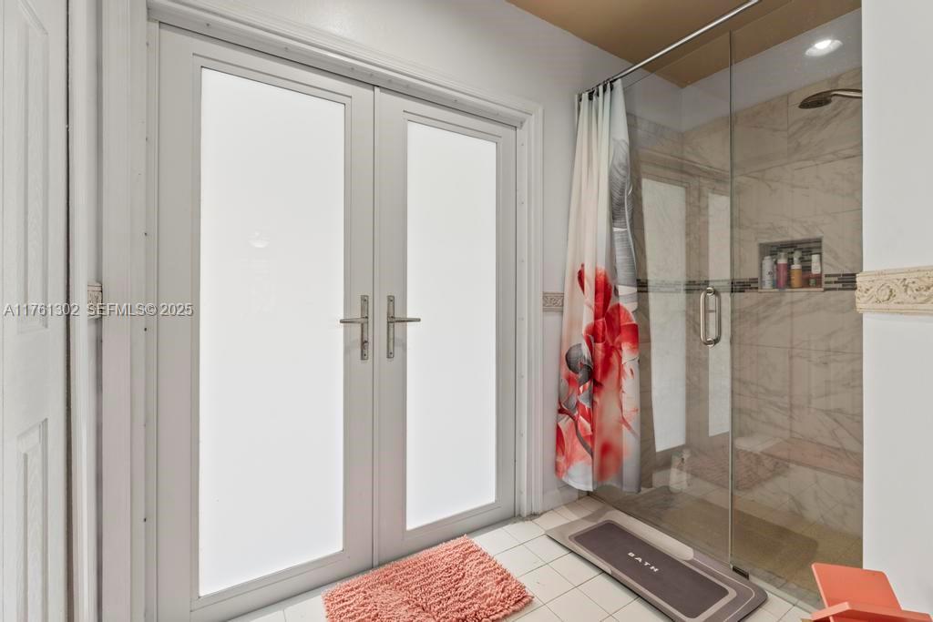 155 Kings Way Property Photo 25
