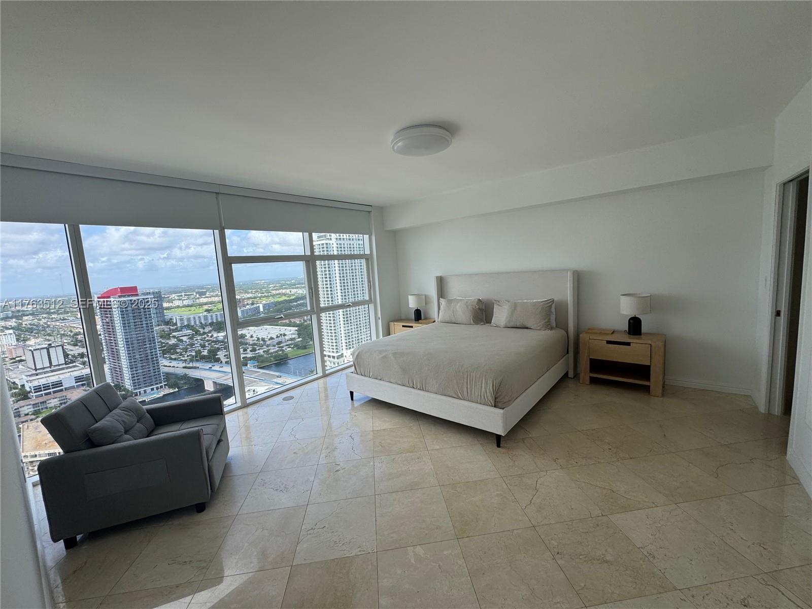 1830 S Ocean Drive 3707 Property Photo 22