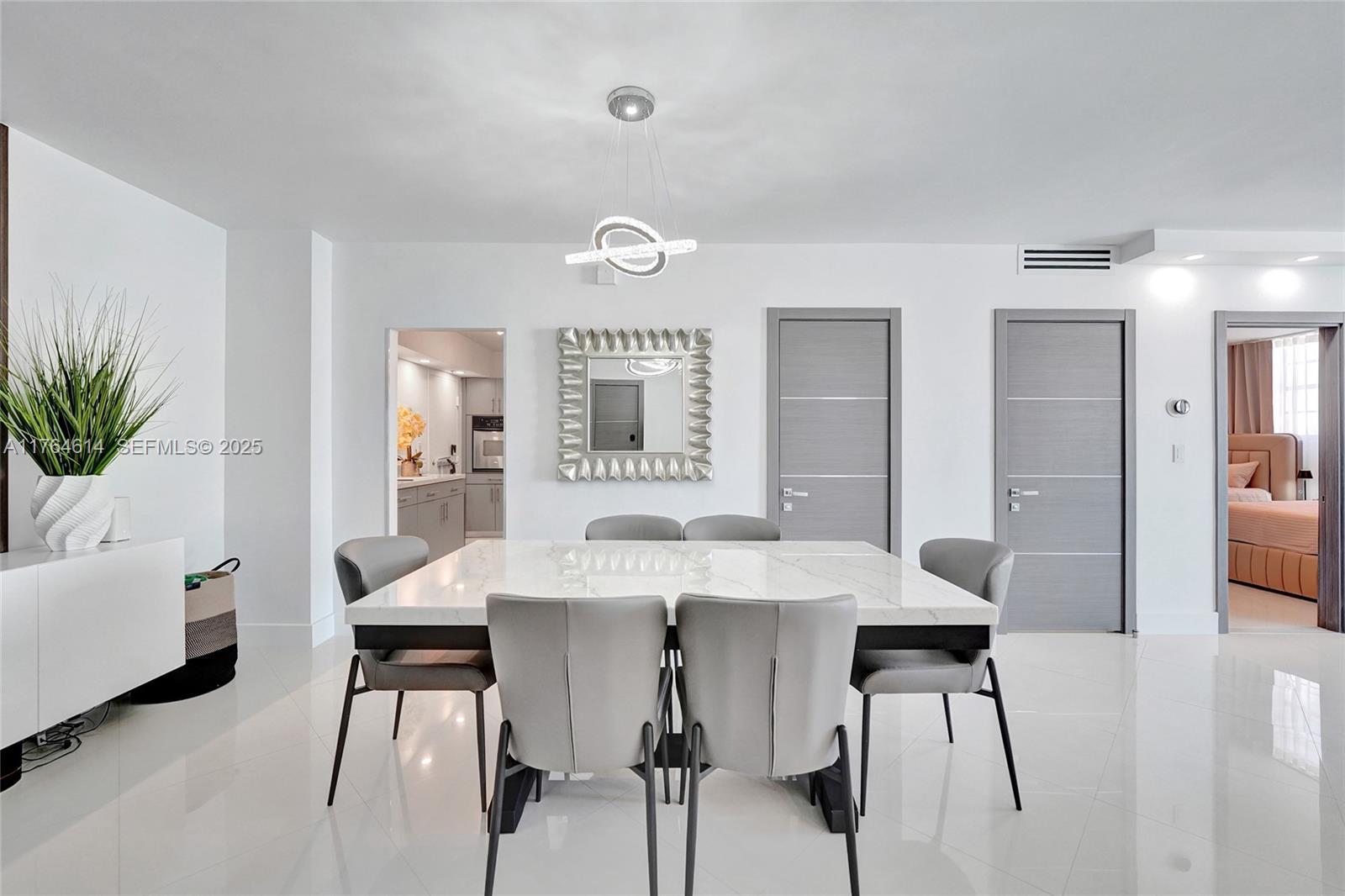 4001 S Ocean Drive 16p Property Photo 18
