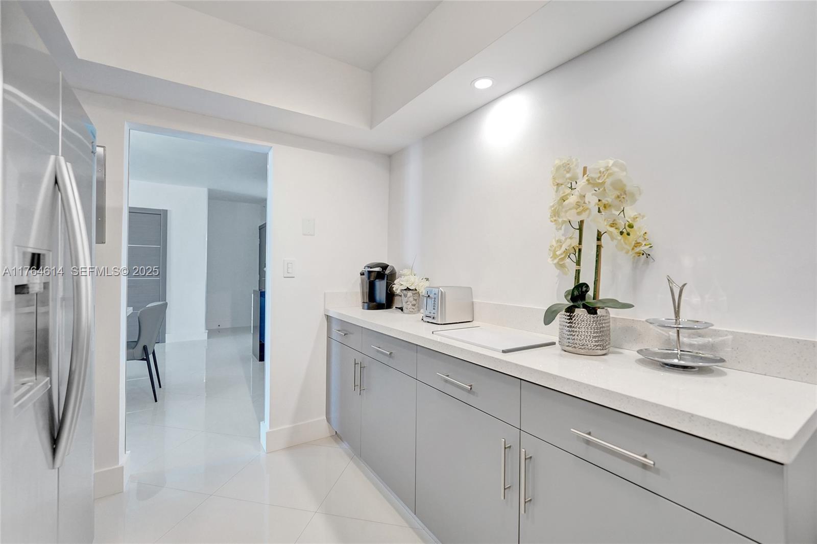 4001 S Ocean Drive 16p Property Photo 55