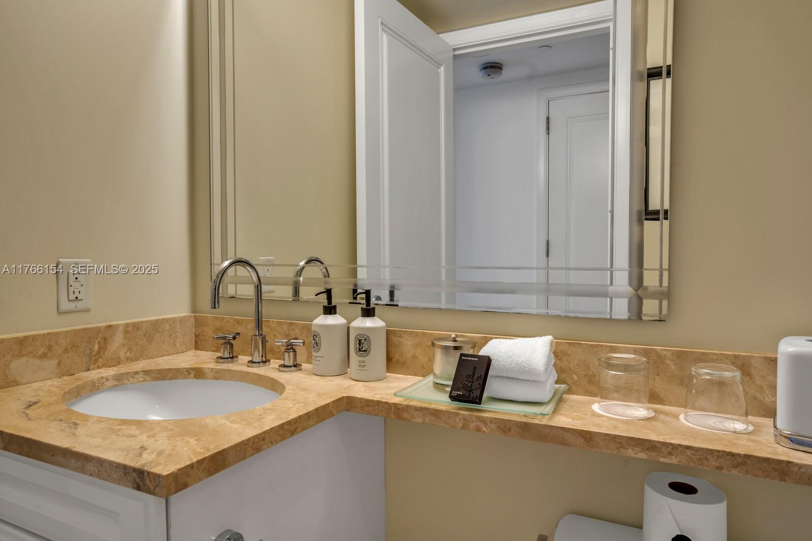 1435 Brickell Avenue 3607 Property Photo 30