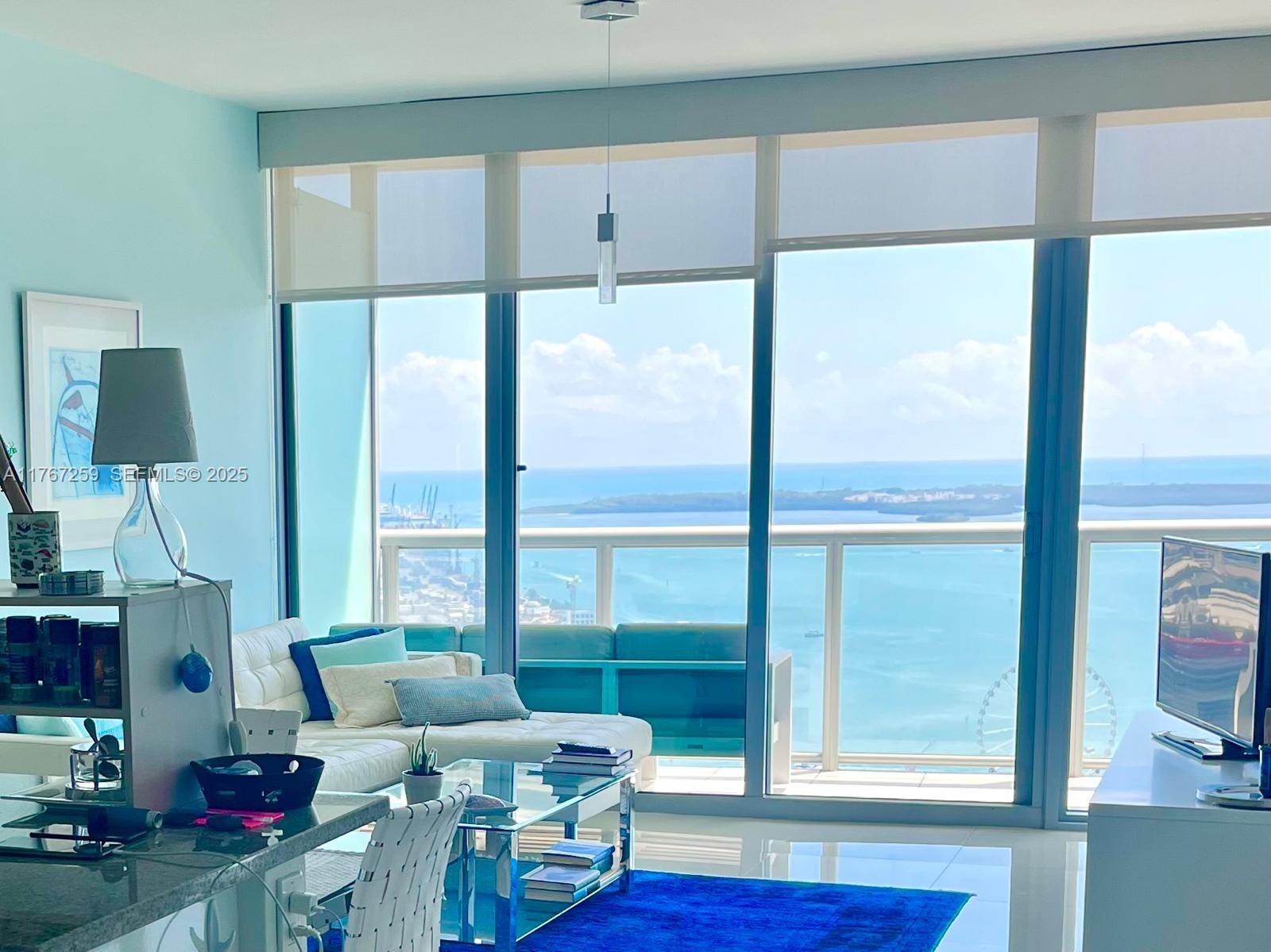 888 Biscayne Boulevard 4306 Property Photo 27