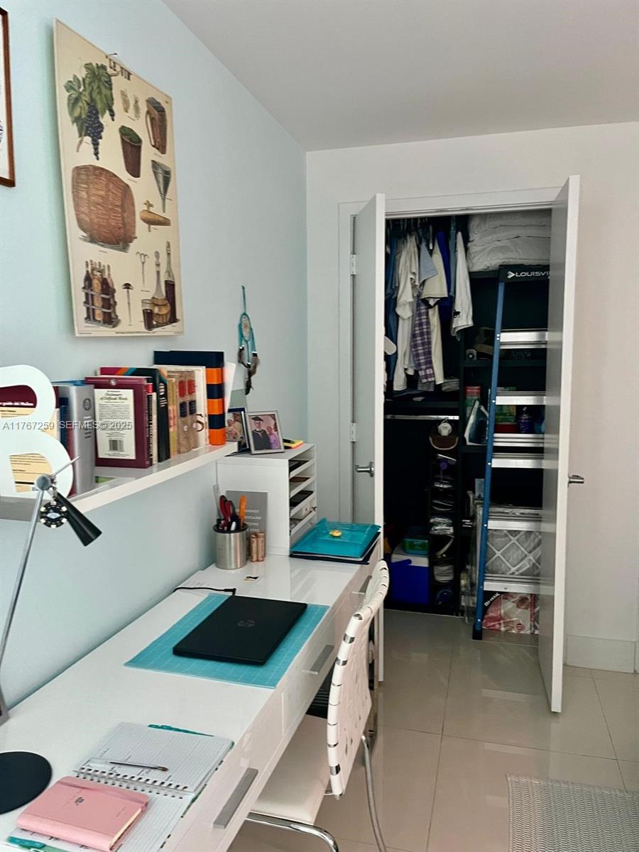 888 Biscayne Boulevard 4306 Property Photo 41