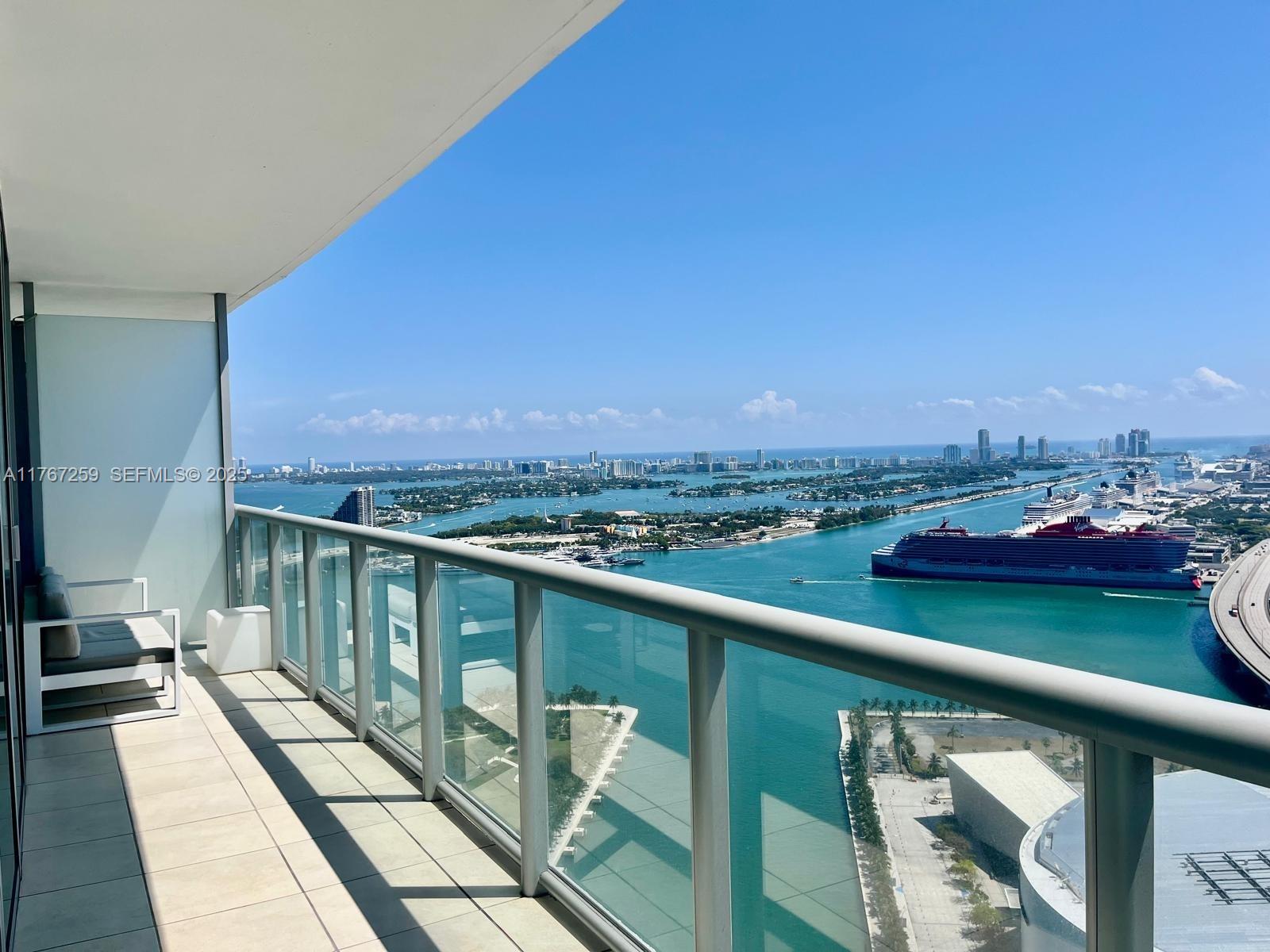 888 Biscayne Boulevard 4306 Property Photo 49