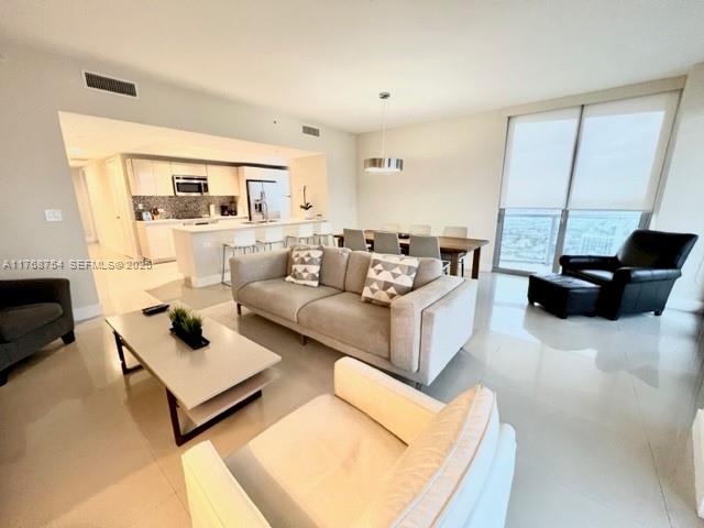 2600 E Hallandale Beach Boulevard T3102 Property Photo 20