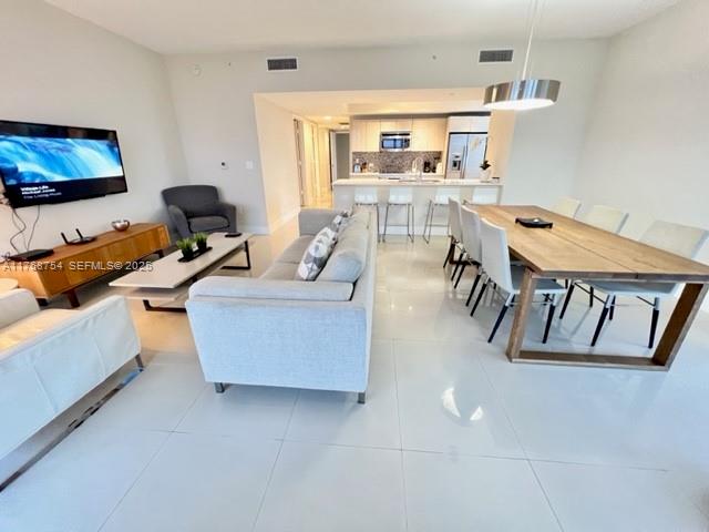 2600 E Hallandale Beach Boulevard T3102 Property Photo 21