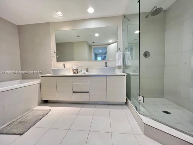 2600 E Hallandale Beach Boulevard T3102 Property Photo 53
