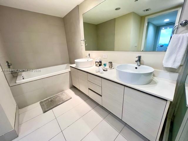 2600 E Hallandale Beach Boulevard T3102 Property Photo 54
