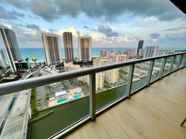2600 E Hallandale Beach Boulevard T3102 Property Photo 63