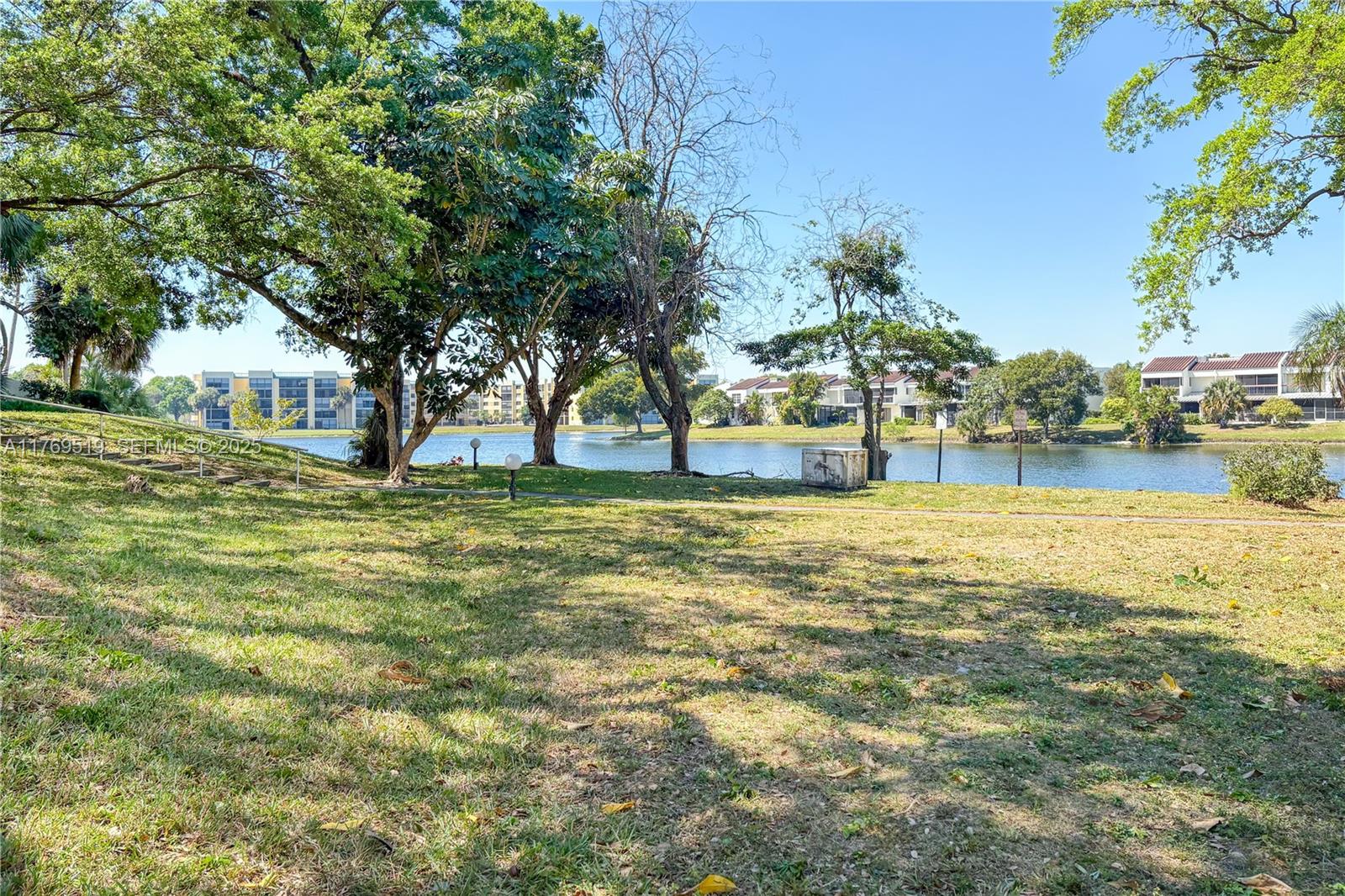 3301 Spanish Moss Terrace 802 Property Photo 26
