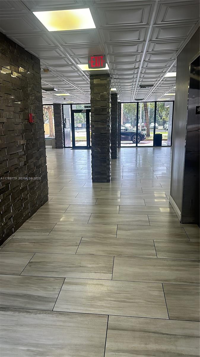 A11769779 Property Photo 6