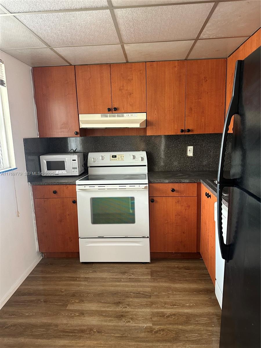 A11769779 Property Photo 14