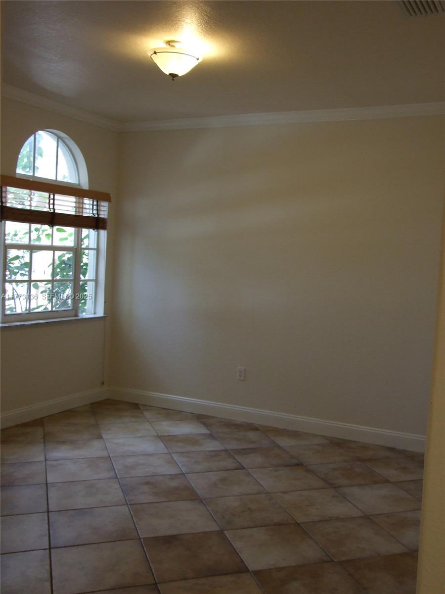 14082 Sw 50th Court Property Photo 7