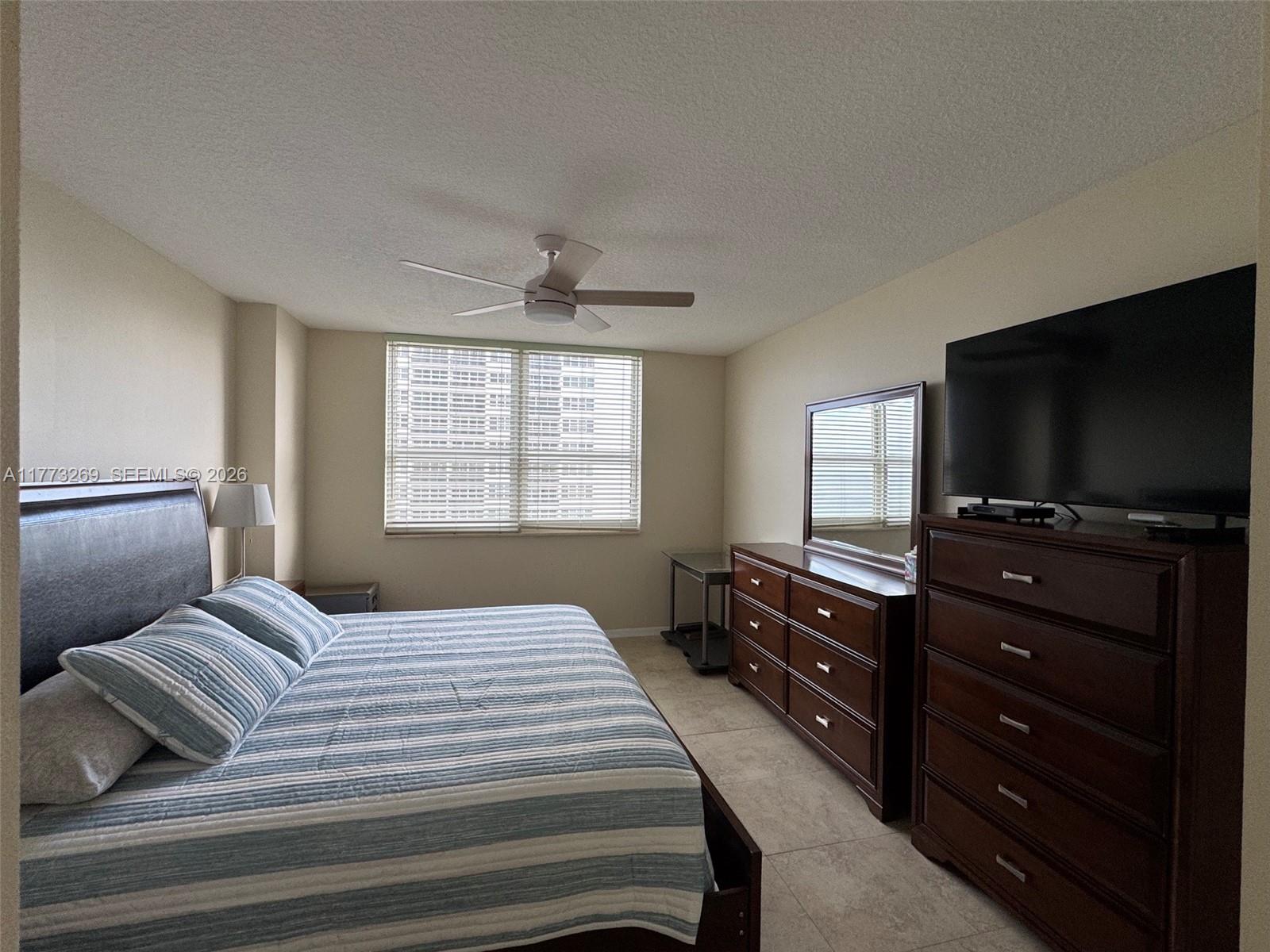 2080 S Ocean Drive 1405 Property Photo 6