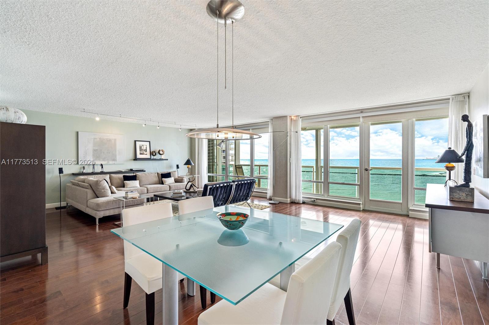 2100 S Ocean Lane 805 Property Photo 12