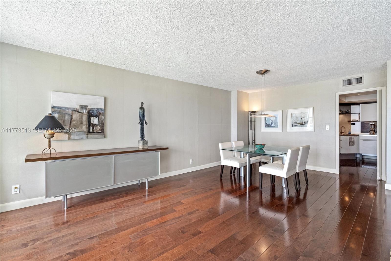 2100 S Ocean Lane 805 Property Photo 13