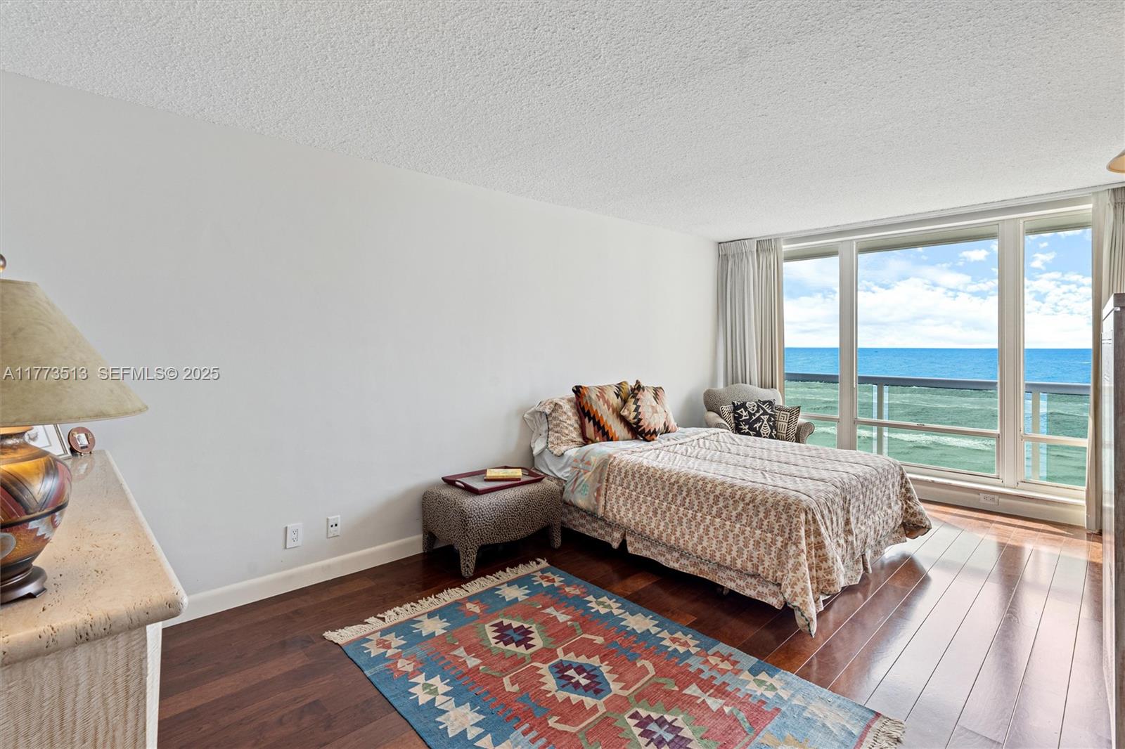 2100 S Ocean Lane 805 Property Photo 21
