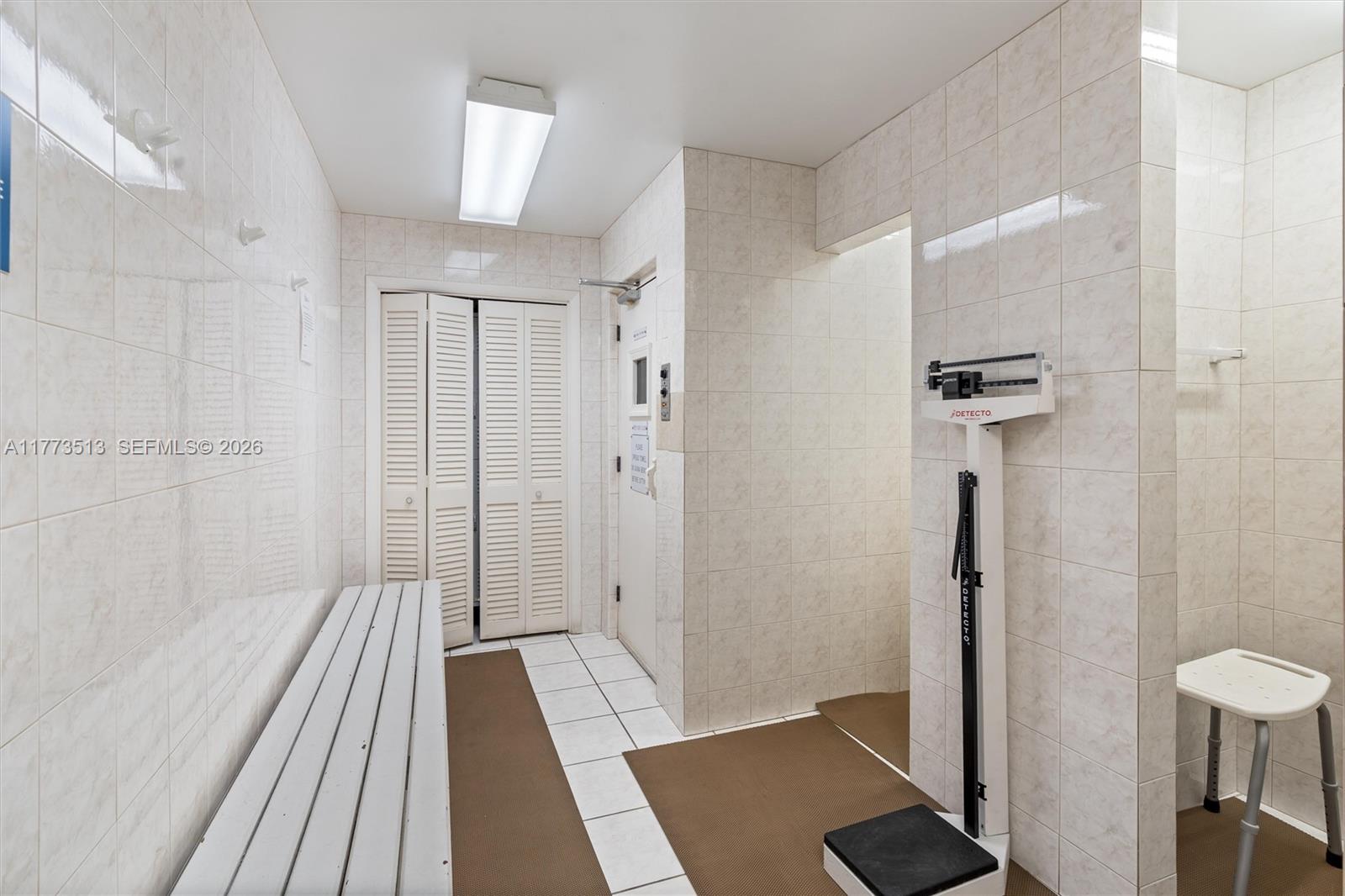 2100 S Ocean Lane 805 Property Photo 46