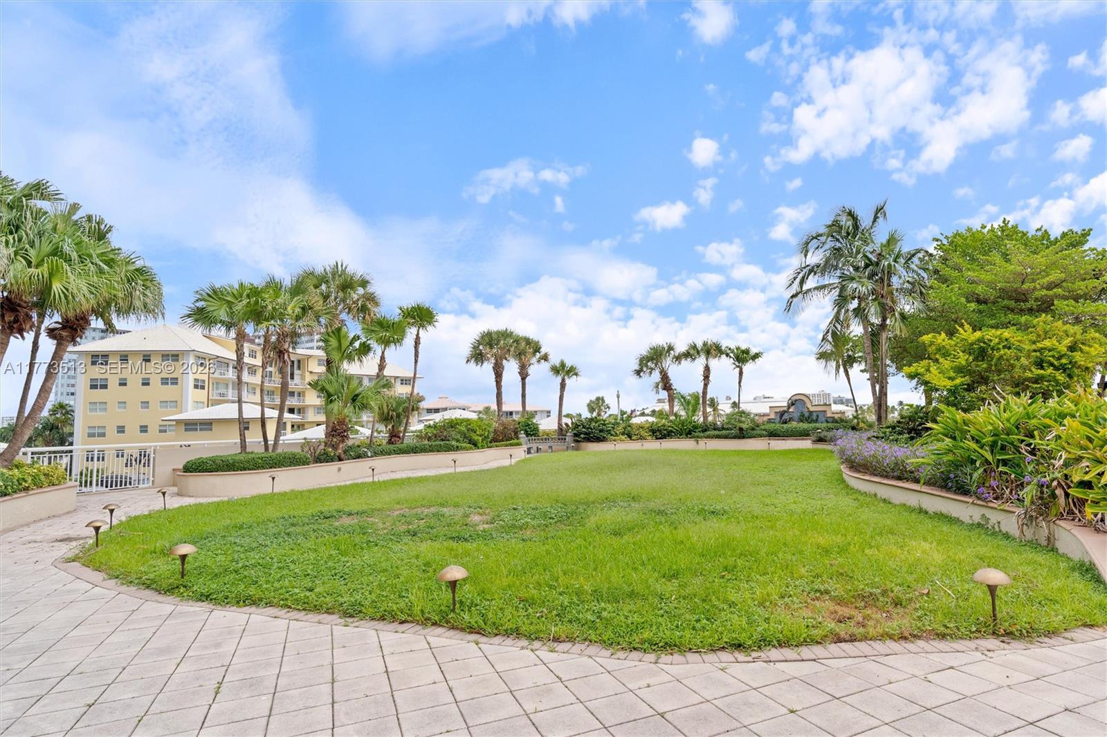 2100 S Ocean Lane 805 Property Photo 59