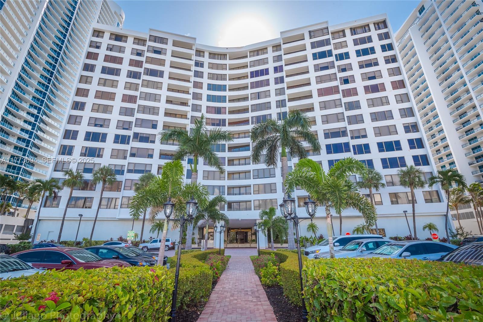 3505 S Ocean Drive 504 Property Photo 1