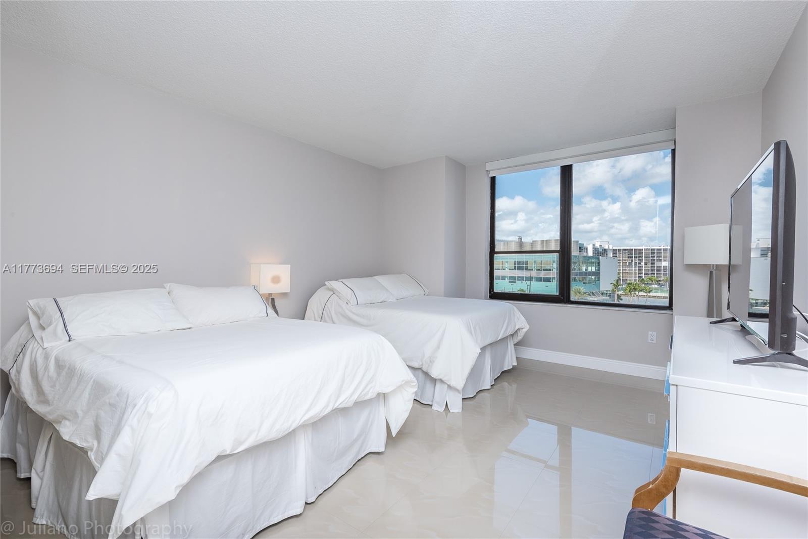 3505 S Ocean Drive 504 Property Photo 14