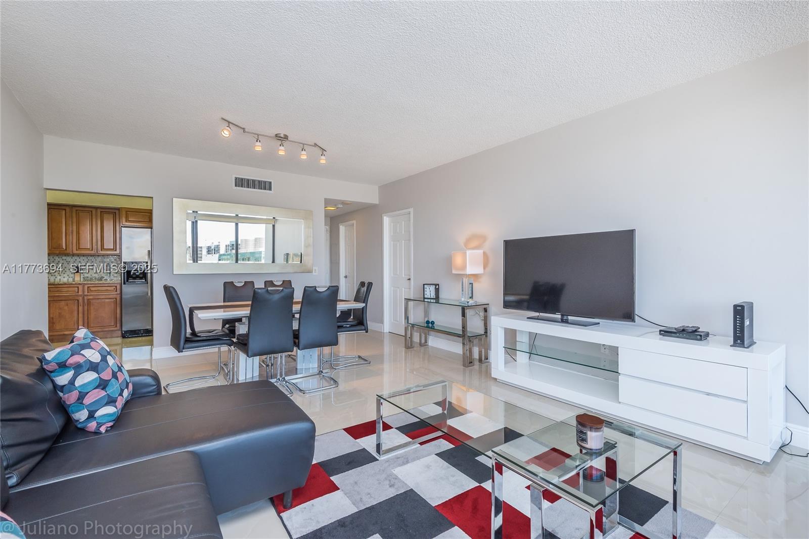 3505 S Ocean Drive 504 Property Photo 23