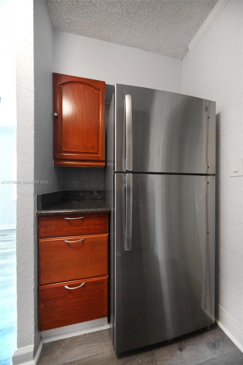 621 Hudson Road Property Photo 7